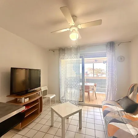 Apartment Deux Pieces A 150m De La Plage, Vue Canal - Fr-1-338-373